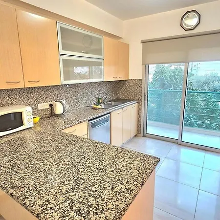 Neapolis Apartment *